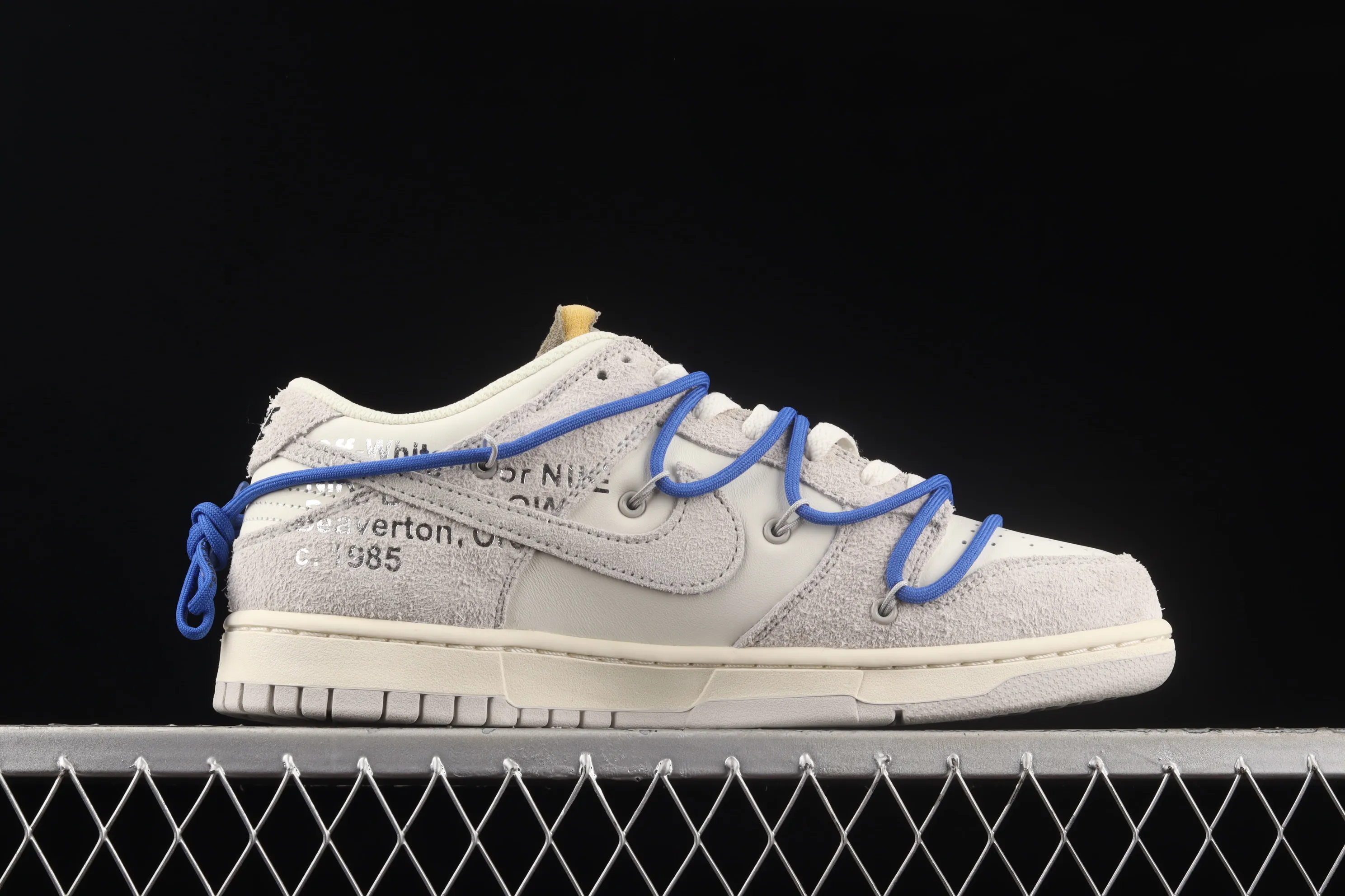 All Categories Nk SB Dunk Series Nk SB Dunk Low Low-top Sneakers Pure Original Version OF x Nk Dunk Low OW Suede SB Smash Backboard Fashion Casual Sneakers DJ0950-104